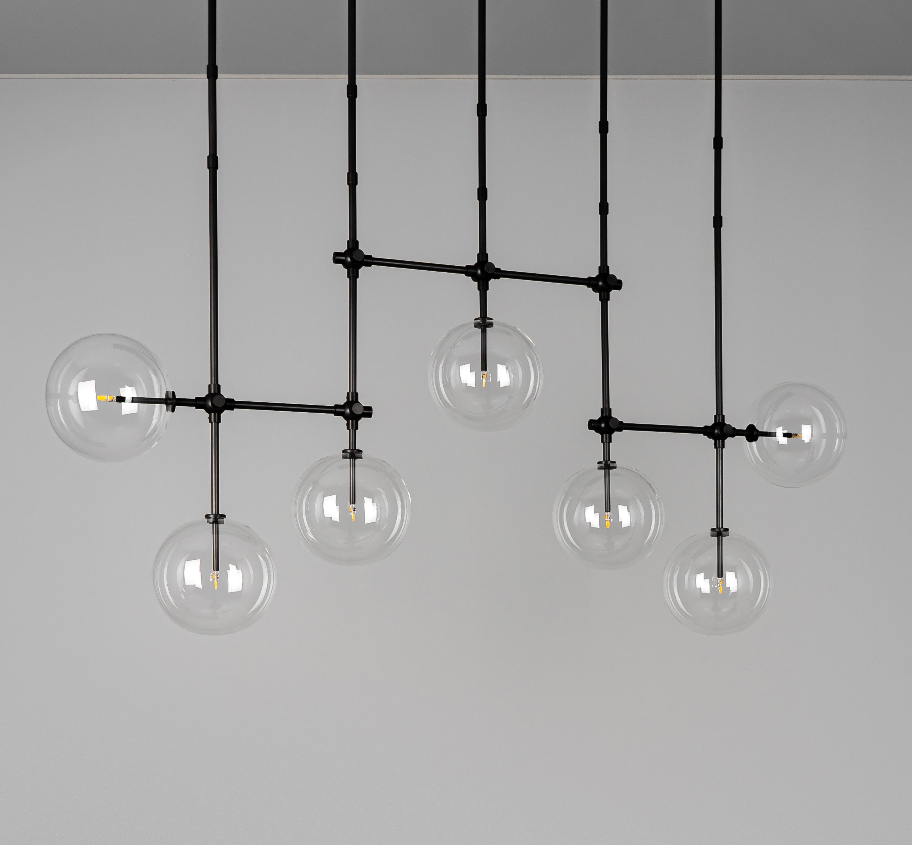 Schwung Soap B7 Black Gunmetal Transparent Globe Chandelier Large